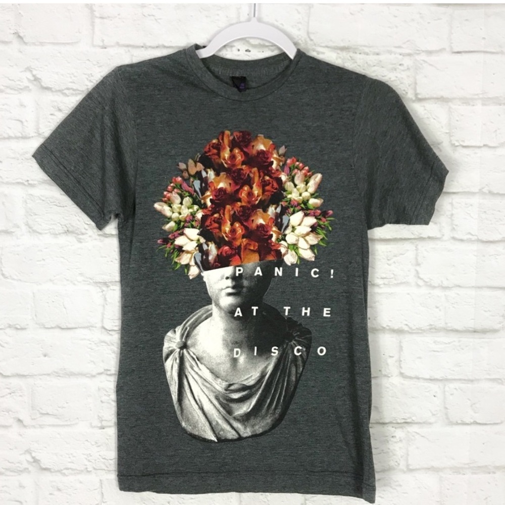 PANIC! AT THE DISCO BAND VINTAGE CONCERT TSHIRT